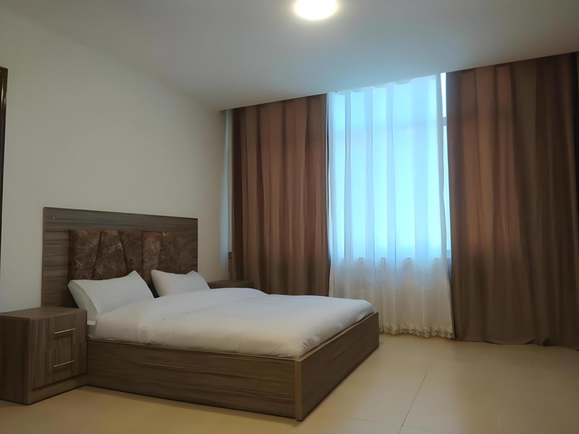 Rayan Hotel Apartments Amman Esterno foto