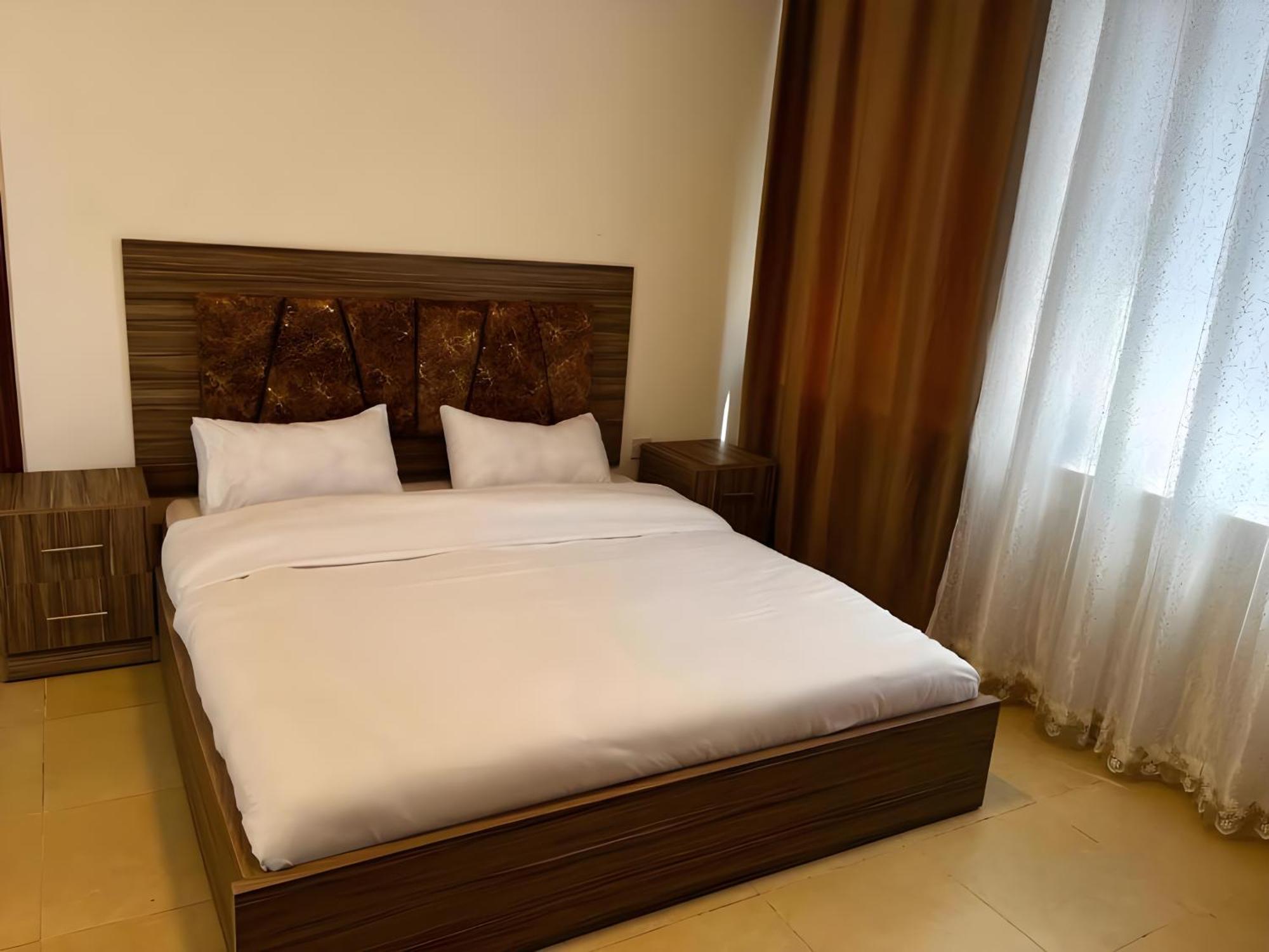 Rayan Hotel Apartments Amman Esterno foto