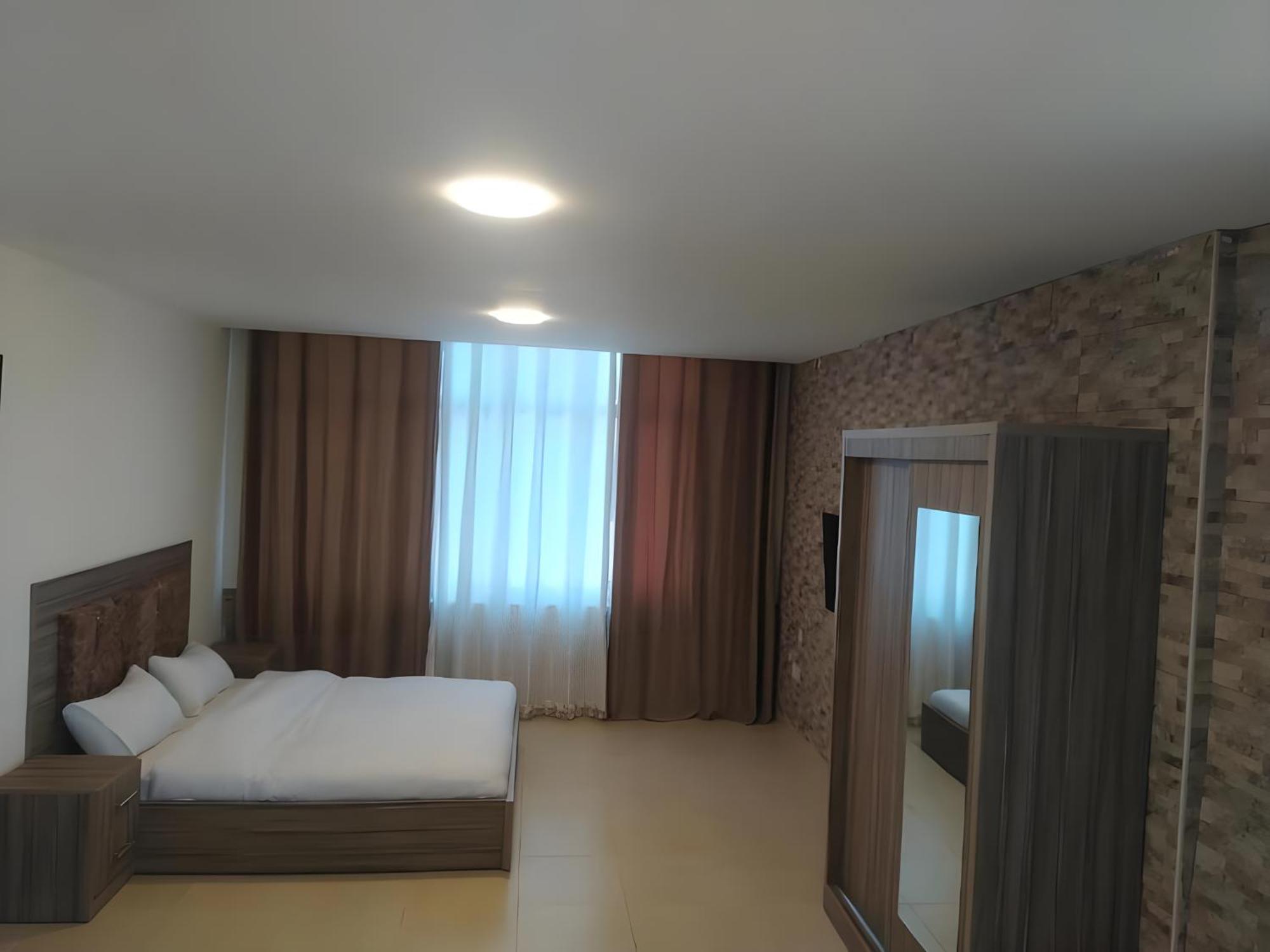 Rayan Hotel Apartments Amman Esterno foto